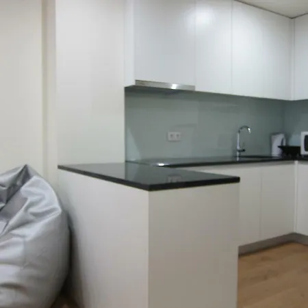 Rua De Entreparedes M Apartment *